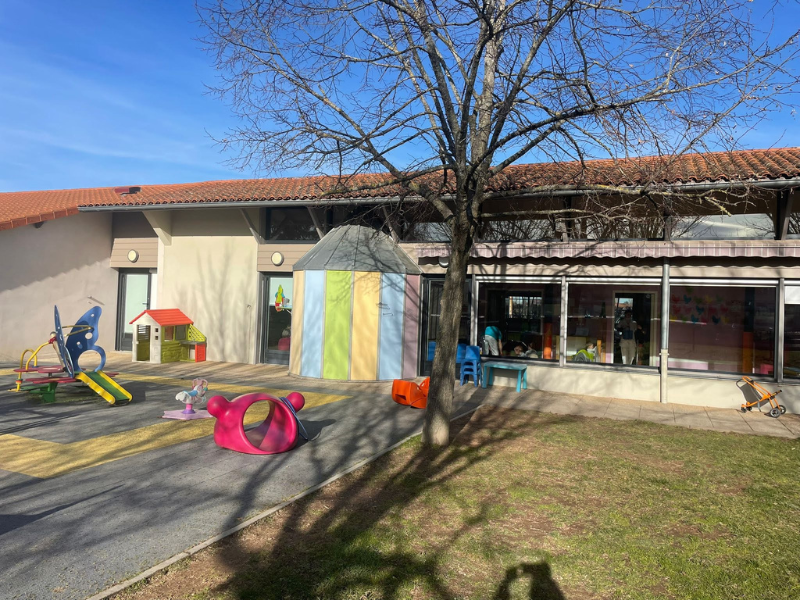 Découvrez notre établissement - Le Jardin aux Calins 1