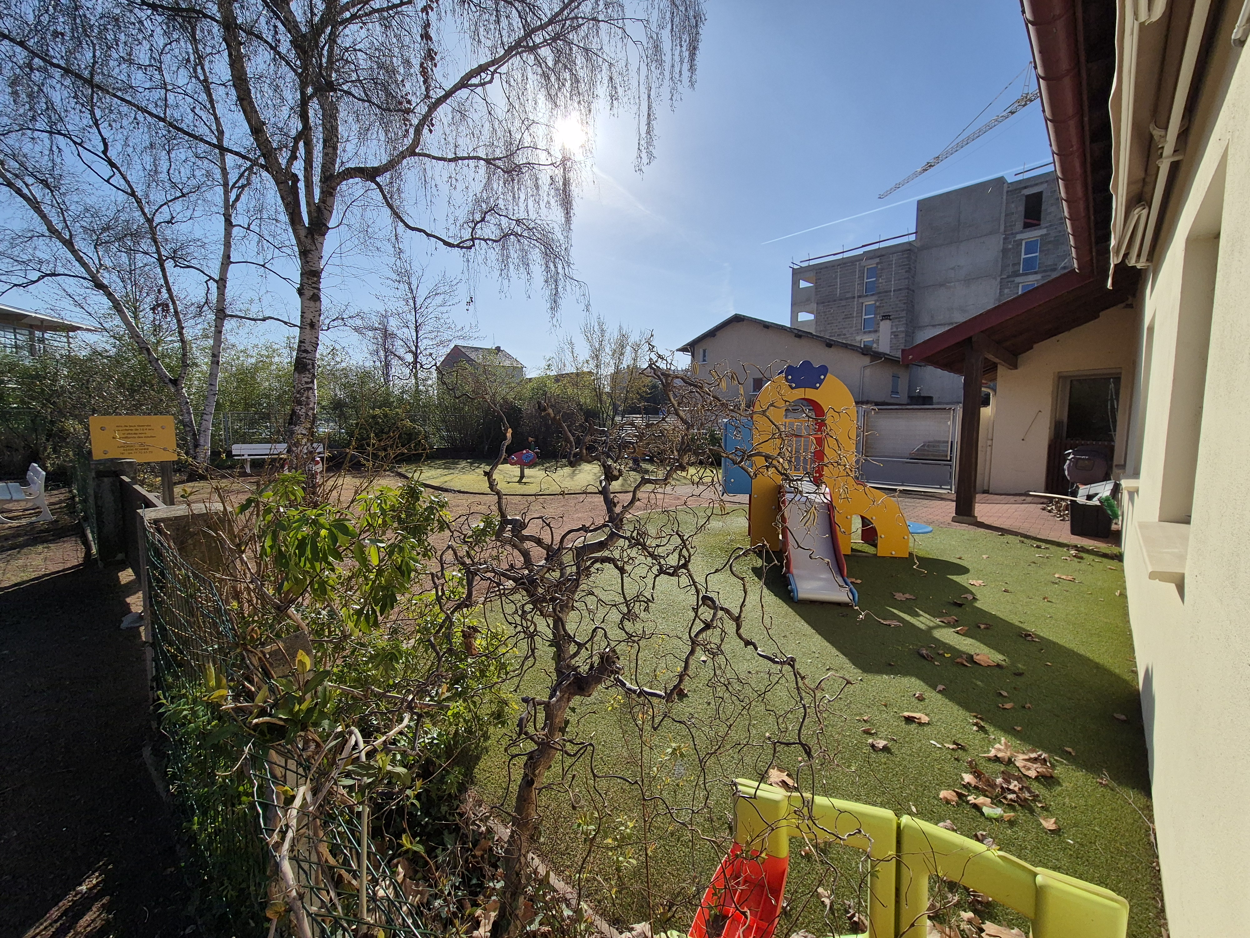 Crèche les pieds dans l'Ô AESIO Santé - Photo 4