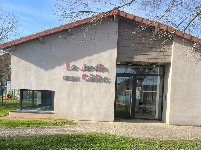 Découvrez notre établissement - Le Jardin aux Calins 2