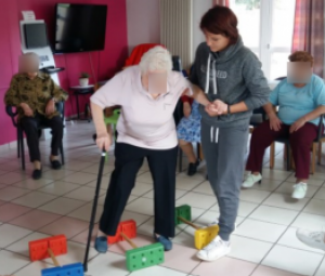La résidence autonomie est une solution intermédiaire entre le domicile personnel et la maison de retraite