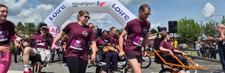 RUN HANDI NATURE 42 : 850 participants au départ de la plus grande randonnée handi de France