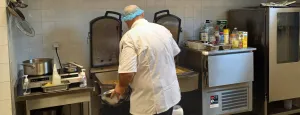 Une restauration désormais préparée sur place