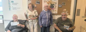 La Cité des Ainés fait voyager ses résidents avec des cartes postales
