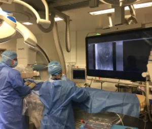 Salle hybride - radiologie interventionnelle - Clinique Mutualiste AÉSIO Santé 