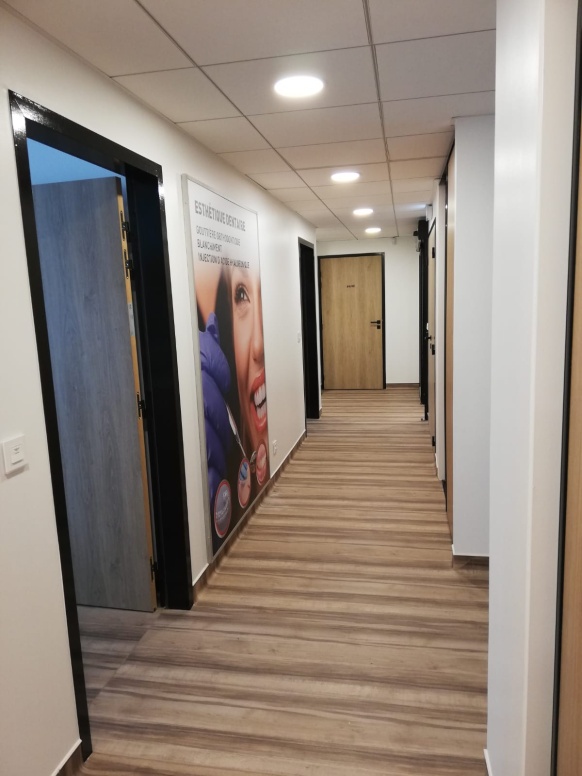 Galerie image 3 sur 28 [CENTRE DENTAIRE MUTUALISTE AÉSIO SANTÉ - FEURS]