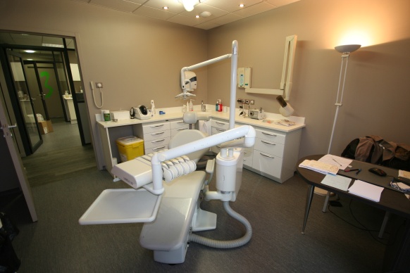 Galerie image 2 sur 10 [CENTRE DENTAIRE MUTUALISTE AÉSIO SANTÉ -CLERMONT FERRAND (NIEL)]