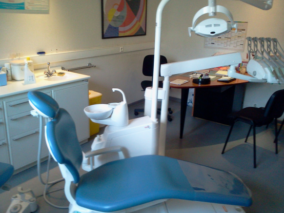 Galerie image 1 sur 5 [CENTRE DENTAIRE MUTUALISTE AÉSIO SANTÉ - COURNON D&#039;AUVERGNE]