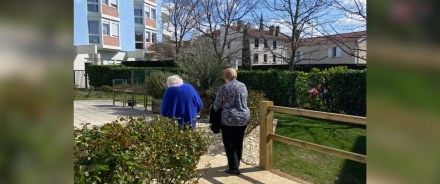 Résidence Mutualiste Le Soleil : un jardin thérapeutique pour le bien-être des résidents 