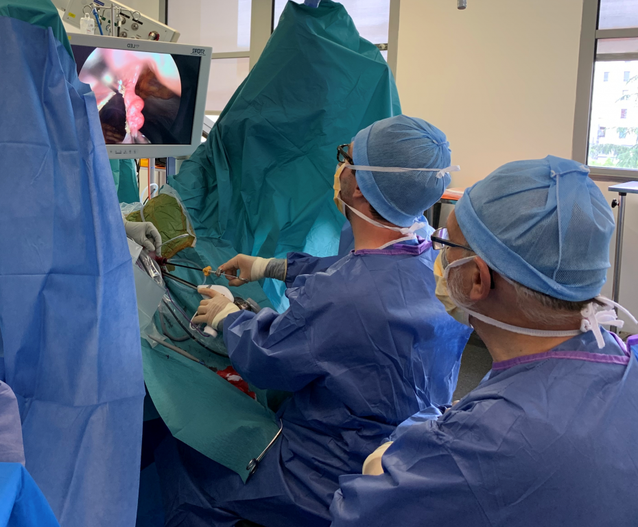 Nouvelle technique de chirurgie gynécologique à la Clinique Mutualiste : VNotes