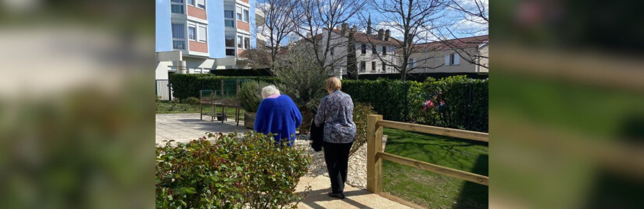 Résidence Mutualiste Le Soleil : un jardin thérapeutique pour le bien-être des résidents 